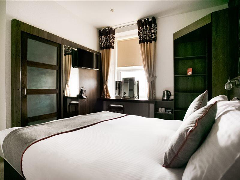 Corner Hotel Carnoustie Bagian luar foto