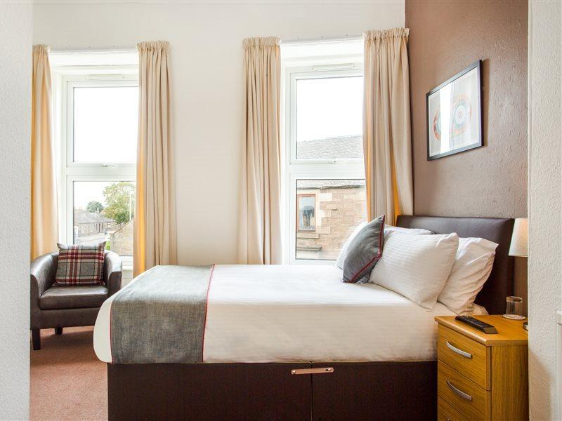 Corner Hotel Carnoustie Bagian luar foto