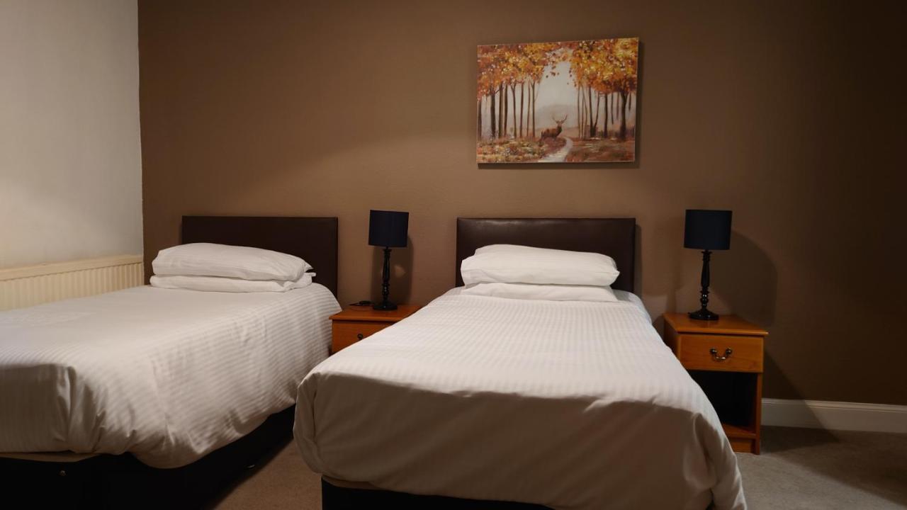 Corner Hotel Carnoustie Bagian luar foto