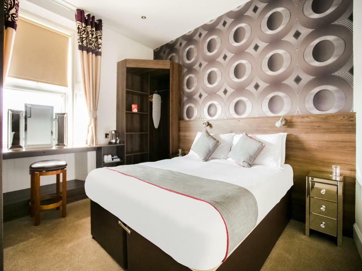 Corner Hotel Carnoustie Bagian luar foto