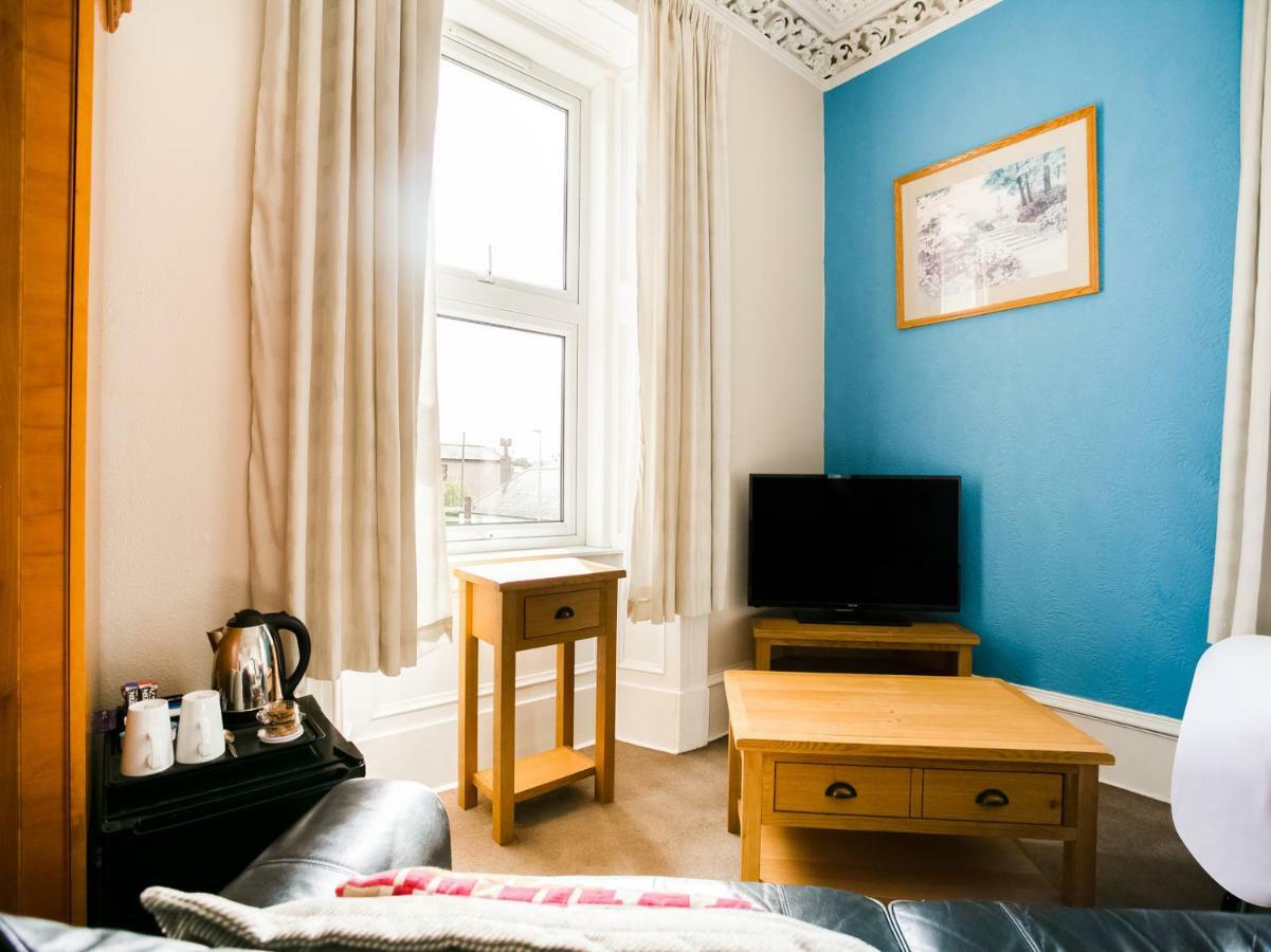 Corner Hotel Carnoustie Bagian luar foto
