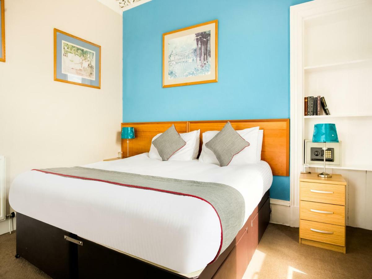 Corner Hotel Carnoustie Bagian luar foto